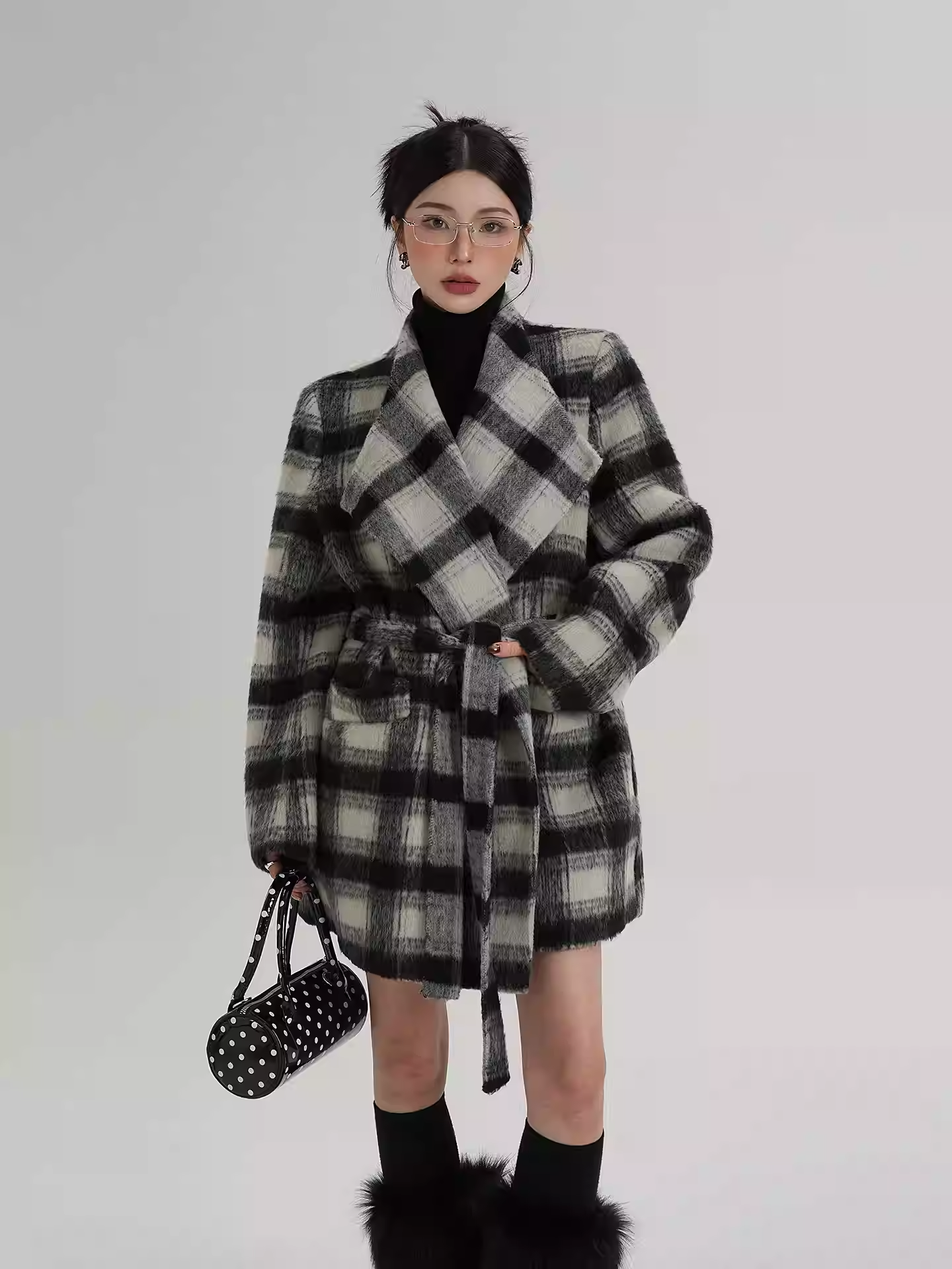 Áo Khoác Dạ Kẻ Dáng Ngắn