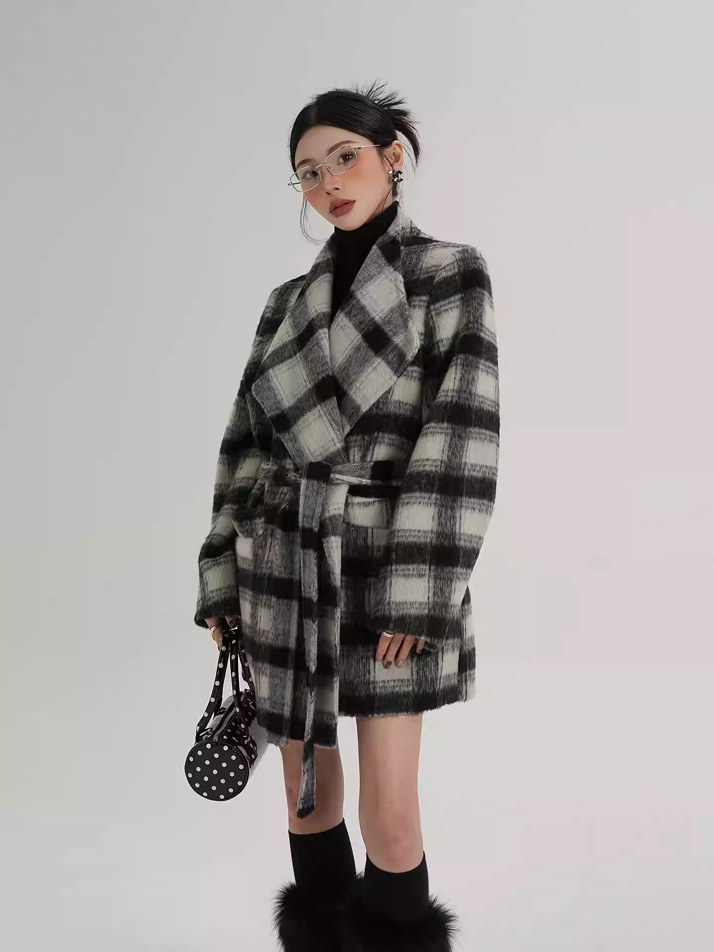 Áo Khoác Dạ Kẻ Dáng Ngắn