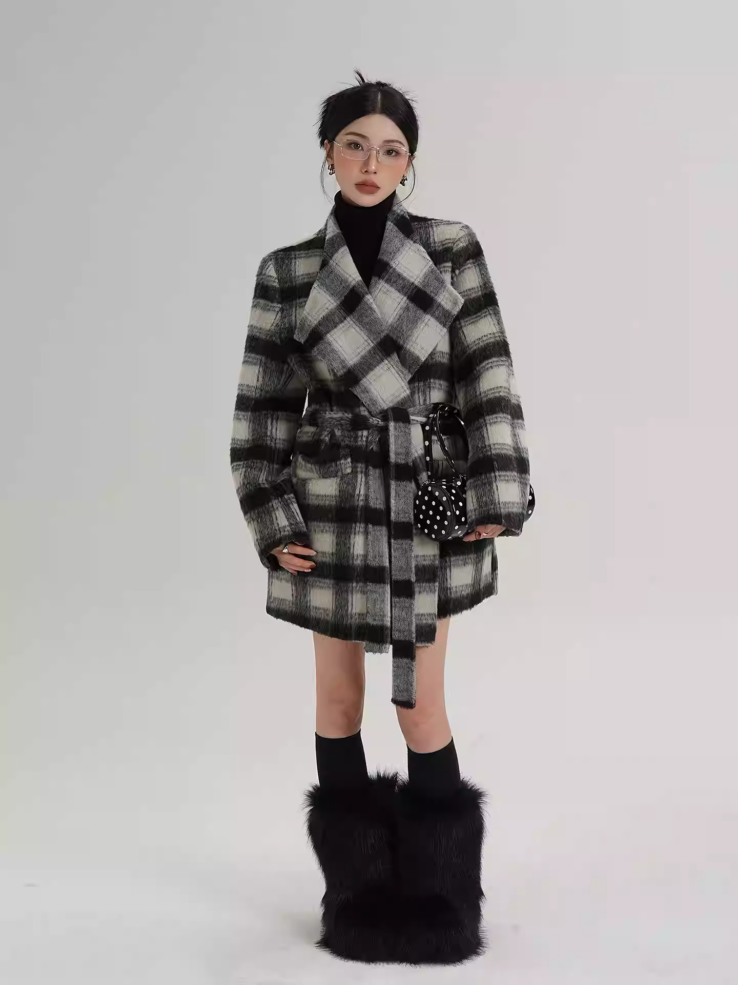 Áo Khoác Dạ Kẻ Dáng Ngắn