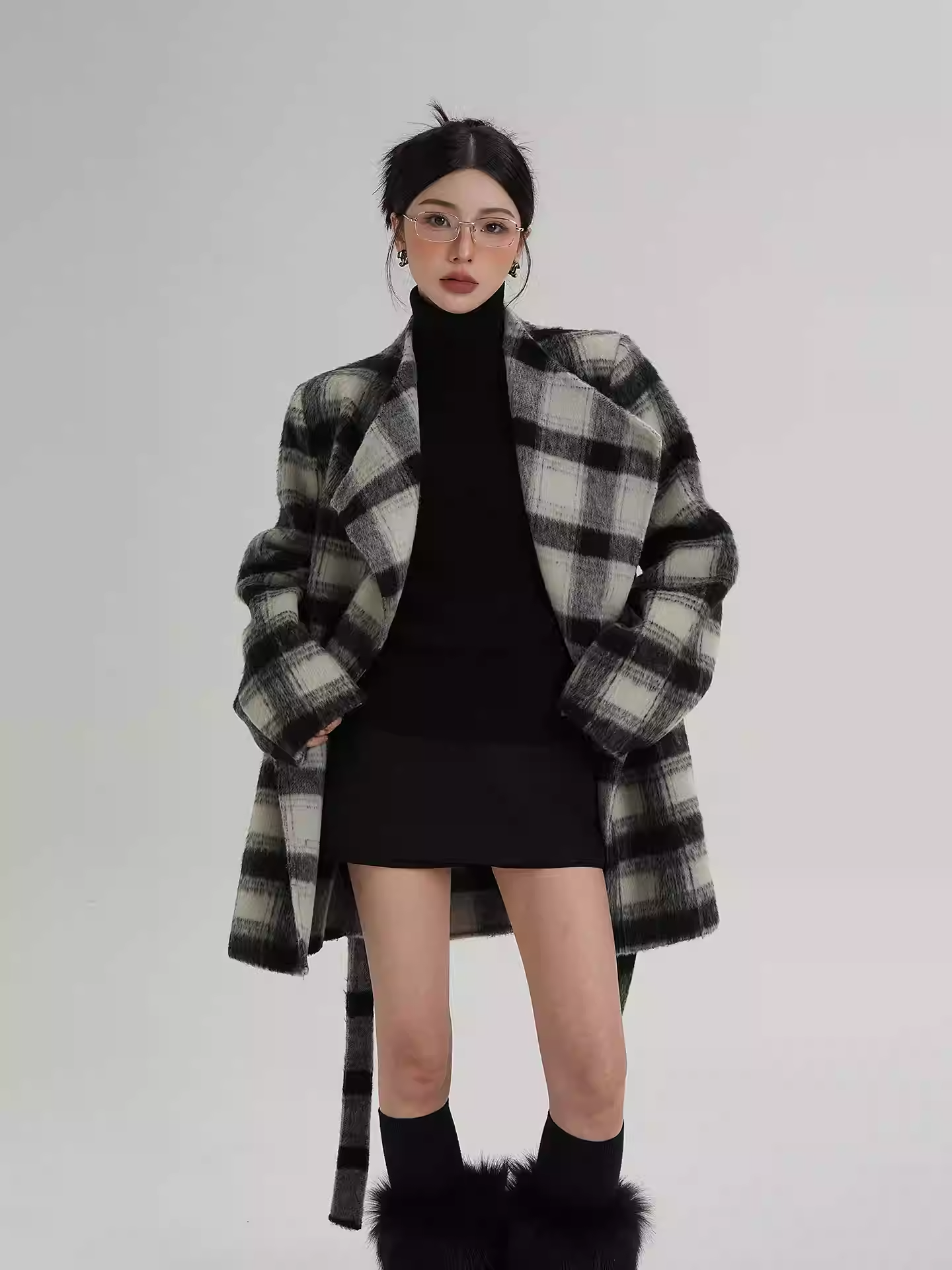 Áo Khoác Dạ Kẻ Dáng Ngắn