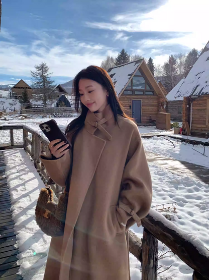 Áo Khoác Dạ Pusumede Cổ Lệch